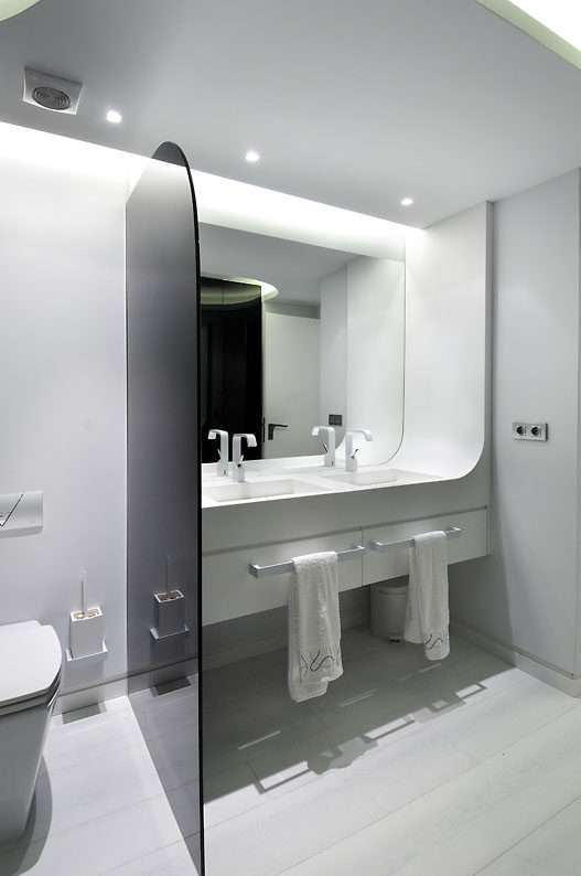 西班牙加利西亚改造公寓_Apartment Modern Sink Interior Design.jpg