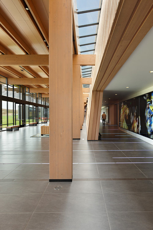 科达伦部落度假村 Coeur d’Alene Tribe Resort_CdA_Interior_09.jpg