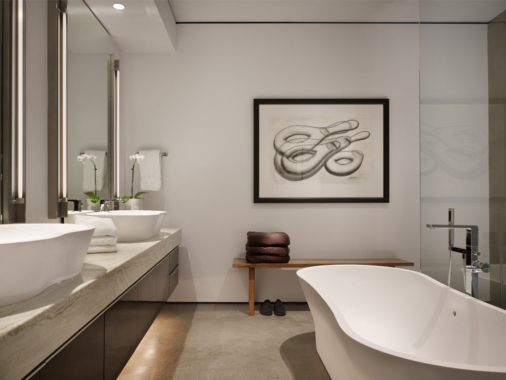 莫斯勒阁楼 Mosler Condos and Lofts_Mosler Penthouse Bathroom.jpg