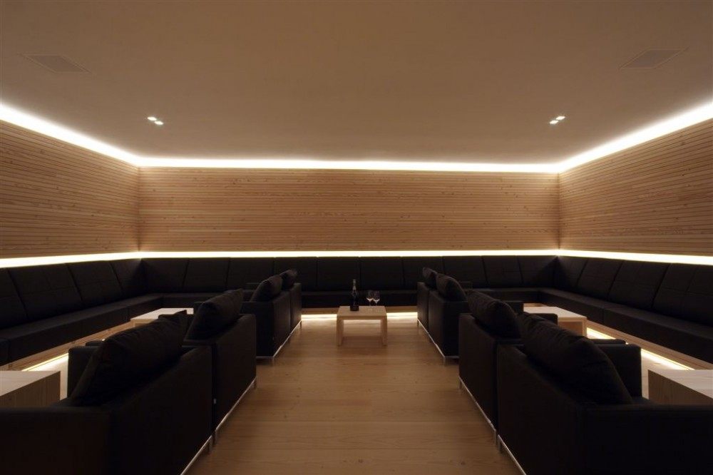 意大利威尼托中度咖啡馆 Caffè di Mezzo_Caffè di Mezzo _ JM Architecture (11) © Jacopo Mascheroni.jpg