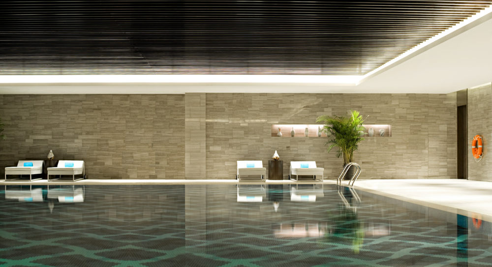 青岛万达艾美酒店(Le Meridien Qingdao)(CCD)_5)Le Meridien Qingdao—Pool 拍攝者.jpg