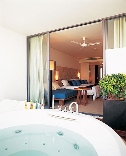 泰国华欣Veranda Resort and Spa Hua Hin - Cha Am_jacuzzi7.jpg