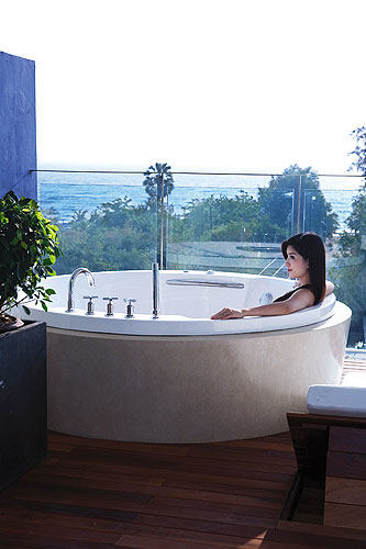 泰国华欣Veranda Resort and Spa Hua Hin - Cha Am_jacuzzi8.jpg