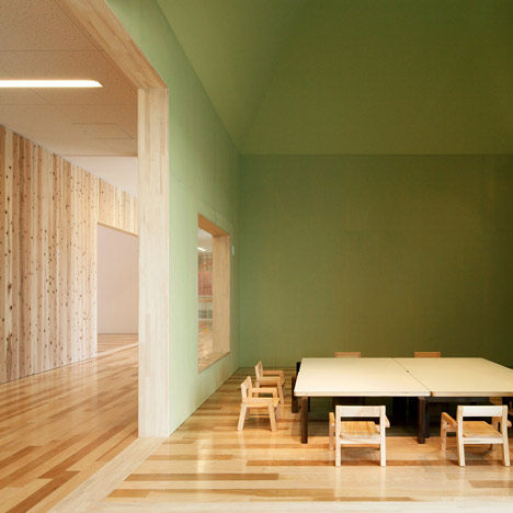 日本长滨“LEIMOND“幼儿园_dezeen_Leimondo-Nursery-School-by-Archivision-Hirotani-Studio_12.jpg