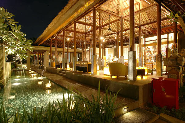 The Club at The Legian_lobby-lounge-1-big.jpg