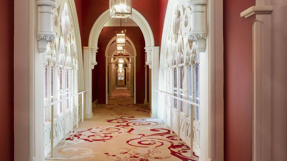 伦敦圣潘克拉斯万丽酒店 St Pancras Renaissance Hotel_009220-04-hallway.jpg