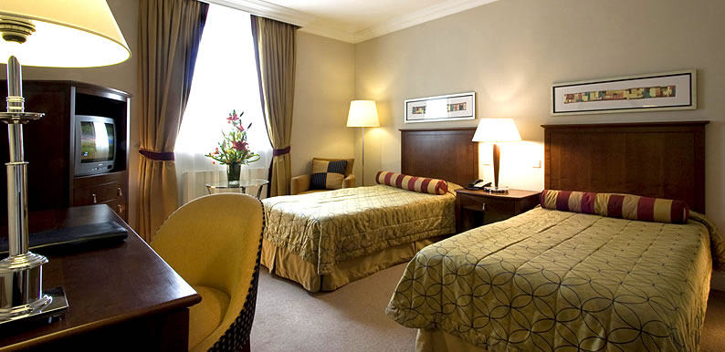 匈牙利布达佩斯科林西亚酒店 Corinthia Hotel Budapest_Superior Room .jpg