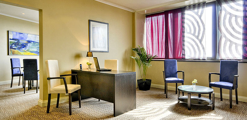 布拉格科林西亚酒店Corinthia Hotel Prague_CHP_Executive_Club2_794x386.jpg