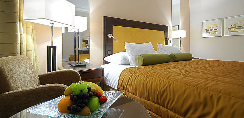 布拉格科林西亚酒店Corinthia Hotel Prague_Superior Room .jpg