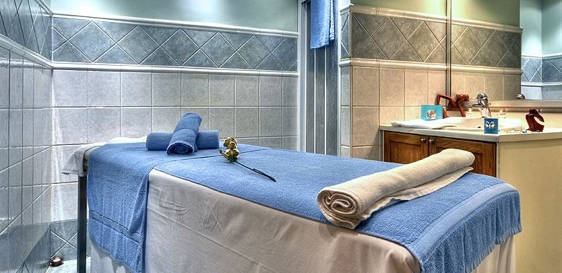 马耳他科林西亚宫殿酒店Corinthia Palace Hotel & Spa in San Anton, Malta_cmp_spa_treatment01_lrg.jpg