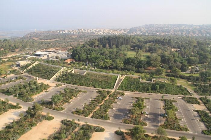 Ramat Hanadiv访客中心/Ada Karmi-Melamede Architects__m_gw_yqnvZxsIrrq9KAC-7TKGELV5NCOmf4ChJJ6VRHs5KvIJjbPq0PPxHTa1_R3xPF54C8A4L7Ndk-.jpg