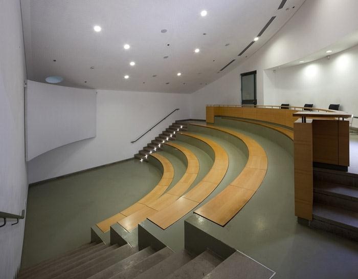 Ramat Hanadiv访客中心/Ada Karmi-Melamede Architects__m_gw_yqnvZxsIrrq9KAC-7TKGELV5NCOmf4ChJJ6VRHs5KvIJjbPq0PPxHTa1_R3xPF54exj-Dp4R9C.jpg