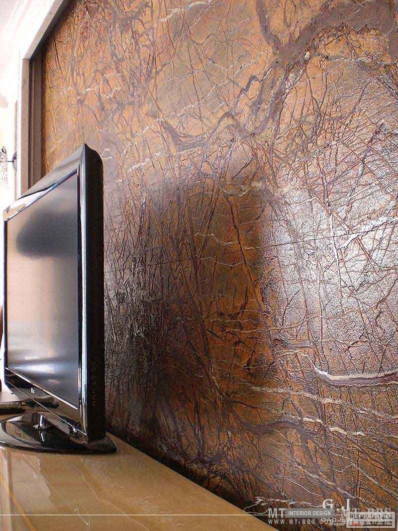 电视墙这个是什么材质？？？有图，谢谢_20090203_8c7603e6642cfa1c4565C6fPqTEykIfl.jpg