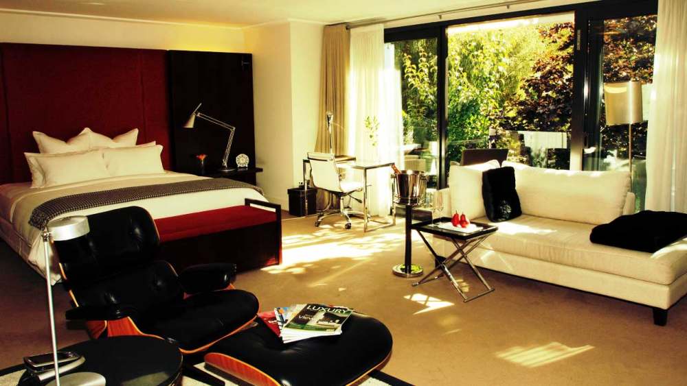 新西兰石塔皇后镇酒店 The Spire Queenstown_MasterBed3.jpg.jpg