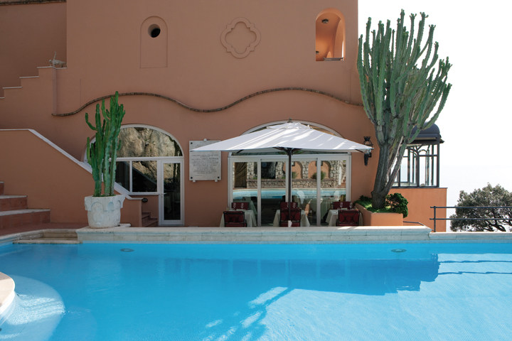 意大利卡普里蓬托拉加拉酒店 Hotel Punta Tragara_piscina 6 m.jpg