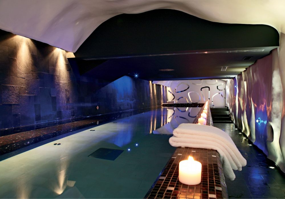 匈牙利布达佩斯博斯科洛酒店 BOSCOLO BUDAPEST_SetWidth1500-nwy-intro-03-spa.jpg