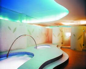 装潢世界38期_Mission Hill Spa 08.jpg