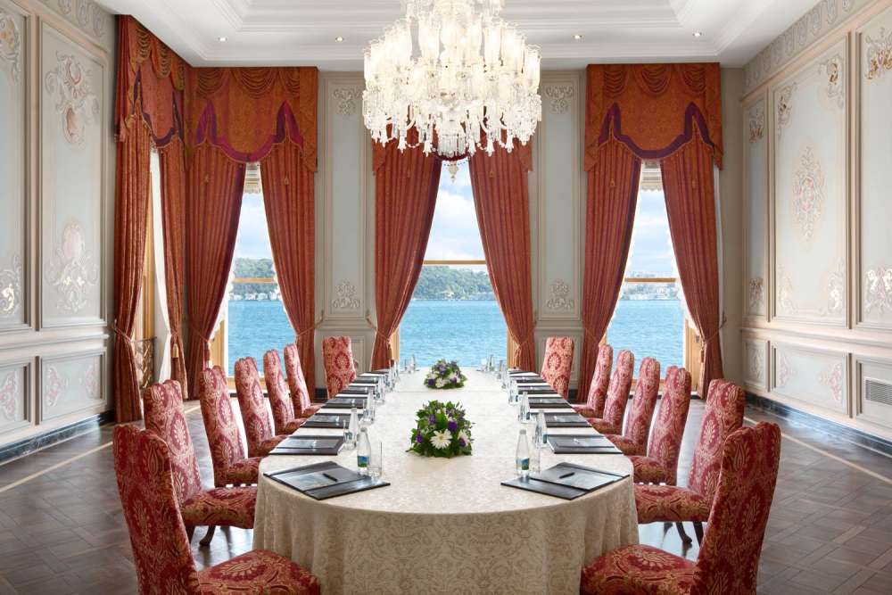 伊斯坦布尔ciragan宫凯宾斯基酒店Ciragan Palace Kempinski Istanbul_IST_KaftanMeetingRoom_L.jpg