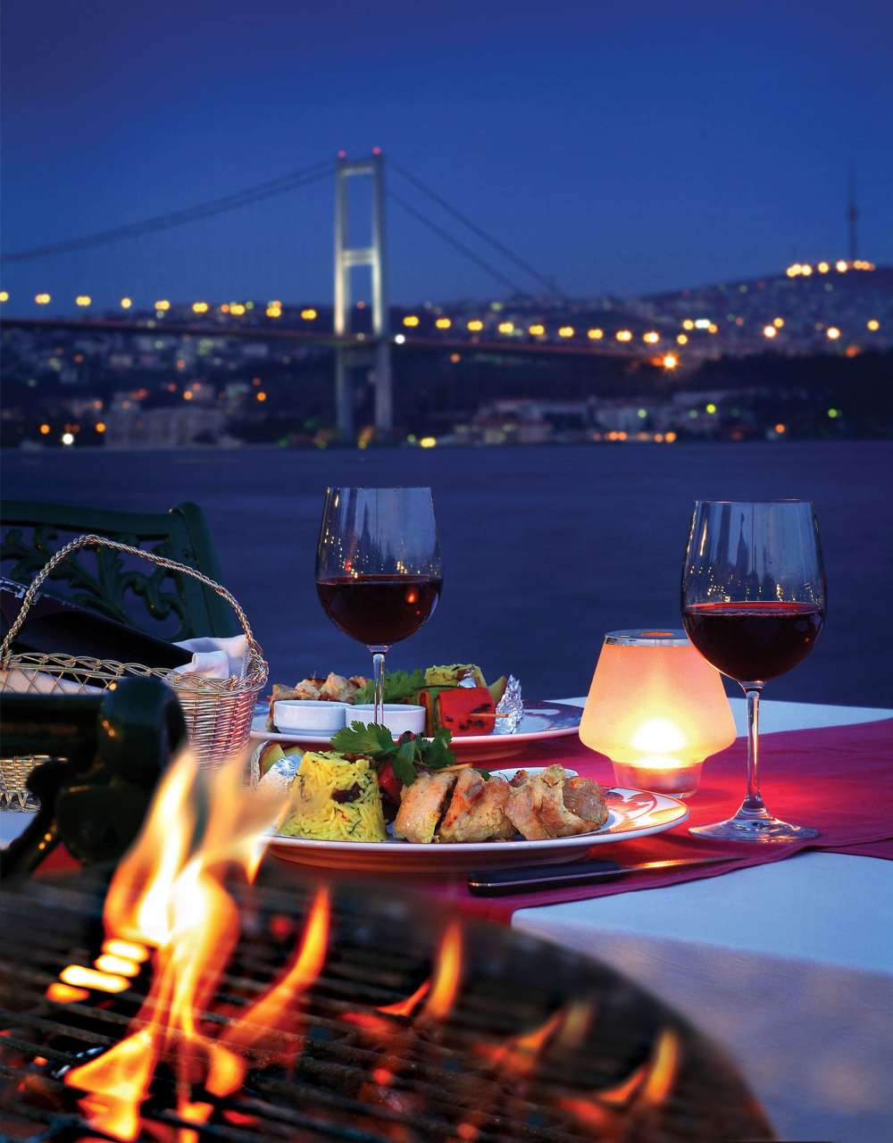 伊斯坦布尔ciragan宫凯宾斯基酒店Ciragan Palace Kempinski Istanbul_IST_Ciragan BBQ_P_.jpg