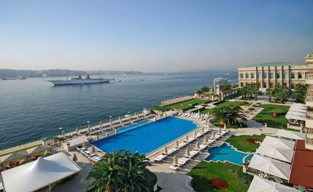 伊斯坦布尔ciragan宫凯宾斯基酒店Ciragan Palace Kempinski Istanbul_IST_Bosphorus_L.jpg