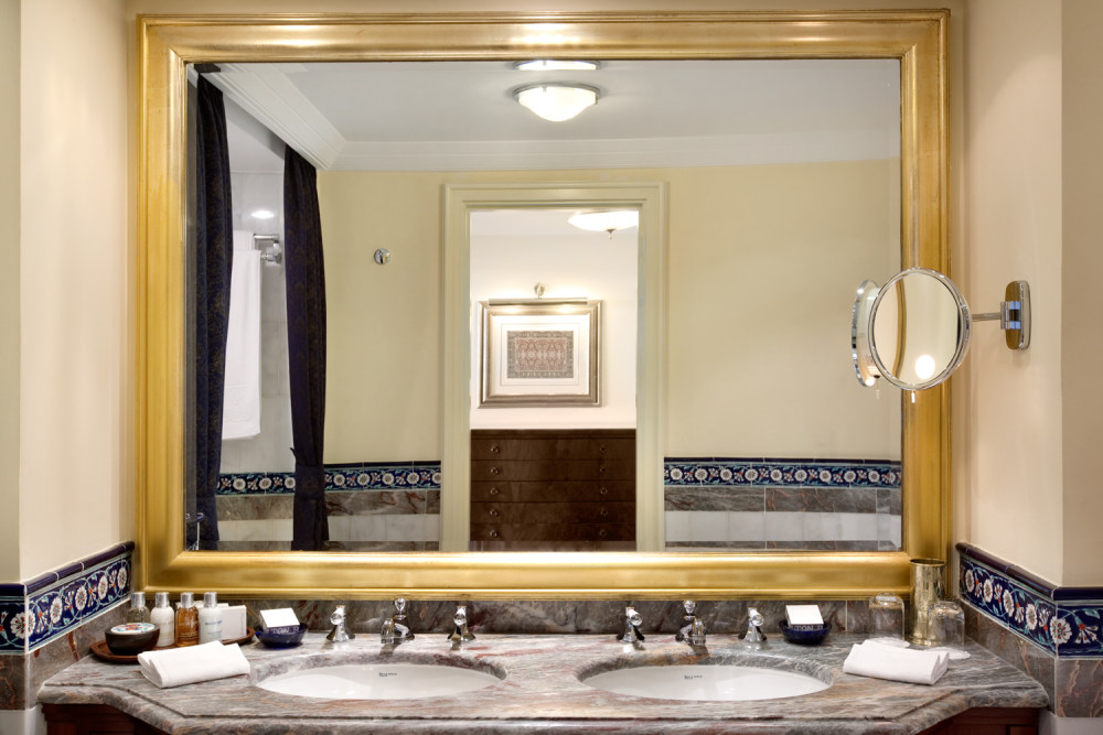 伊斯坦布尔ciragan宫凯宾斯基酒店Ciragan Palace Kempinski Istanbul_IST_SuiteBathroom_L.jpg