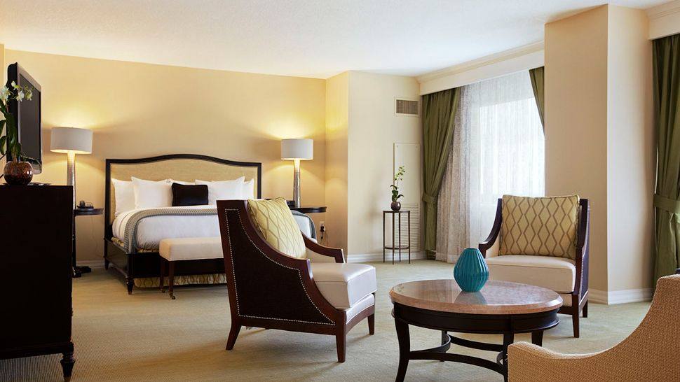 美国奥兰多华尔道夫酒店 Waldorf Astoria Orlando_006700-05-executive-suite.jpg