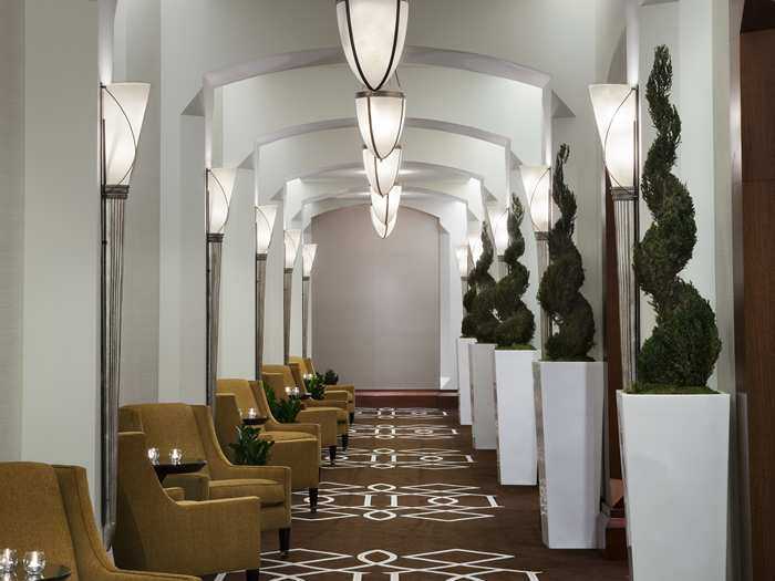 芝加哥康莱德酒店(Conrad Chicago)_CN_magnoliabroom5_31_700x525_FitToBoxSmallDimension_Center.jpg