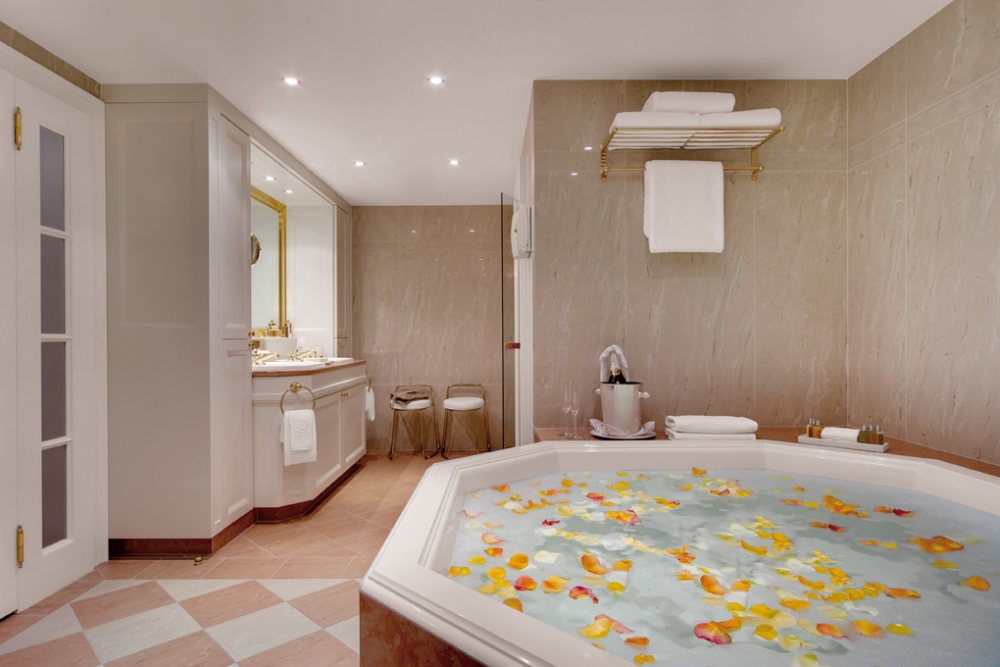 奥地利维也纳Palais Coburg Hotel Residenz_Suite 204_ Victoria.jpg
