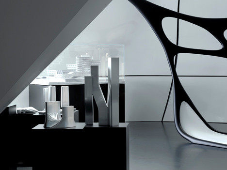 Zaha Hadid(Une Architecture)_7.jpg