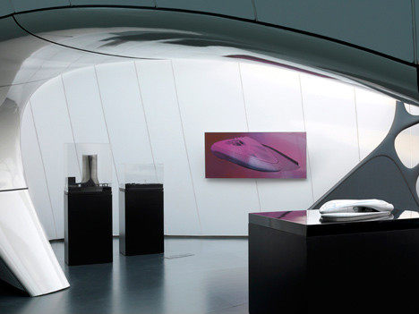 Zaha Hadid(Une Architecture)_8.jpg