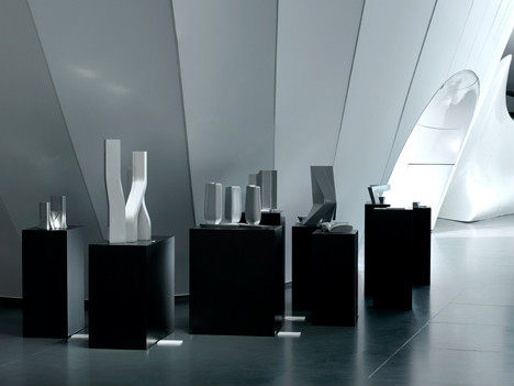 Zaha Hadid(Une Architecture)_13.jpg