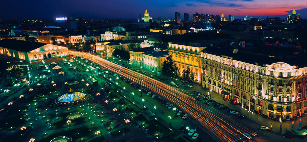 莫斯科全国酒店 Hotel National, Moscow_34)Hotel National, a Luxury Collection Hotel—National Night 拍攝者 Luxury Colle.jpg