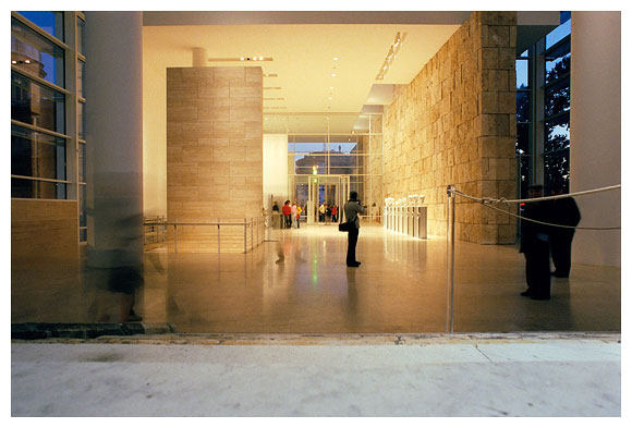 Richard Meier 設計之 ARA PACIS MUSEUM 和平祭壇博物館外觀_Meier-Ara_Pacis_Museum_19.jpg