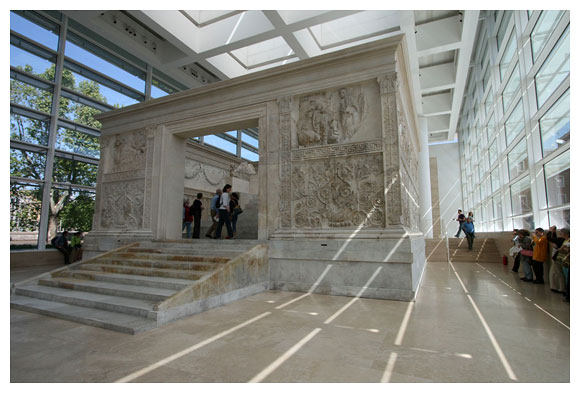 Meier-Ara_Pacis_Museum_31.jpg