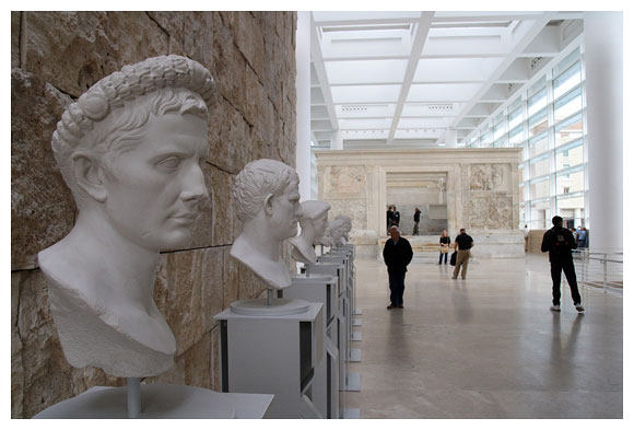 Meier-Ara_Pacis_Museum_26.jpg