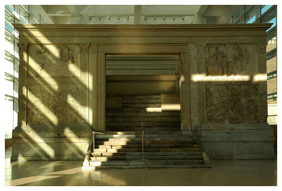 Meier-Ara_Pacis_Museum_32.jpg