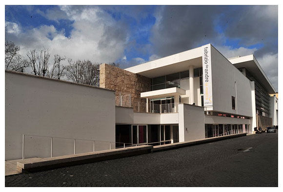 Meier-Ara_Pacis_Museum_by_Chiyi_01.jpg