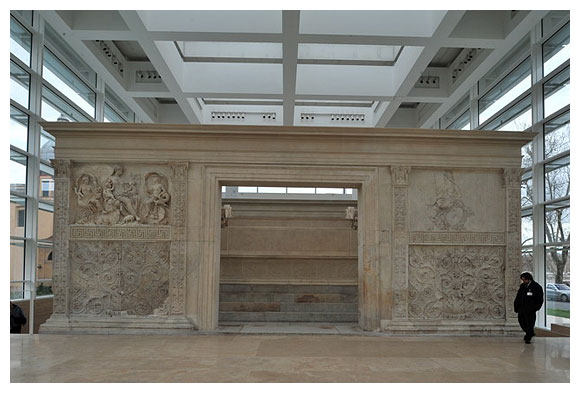 Meier-Ara_Pacis_Museum_by_Chiyi_10.jpg