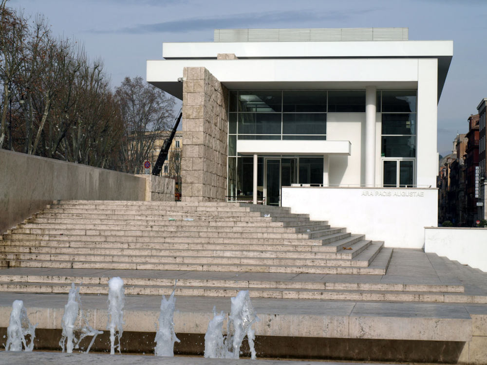 Richard Meier 設計之 ARA PACIS MUSEUM 和平祭壇博物館外觀_Meier-Ara_Pacis_Museum_orig_08.jpg