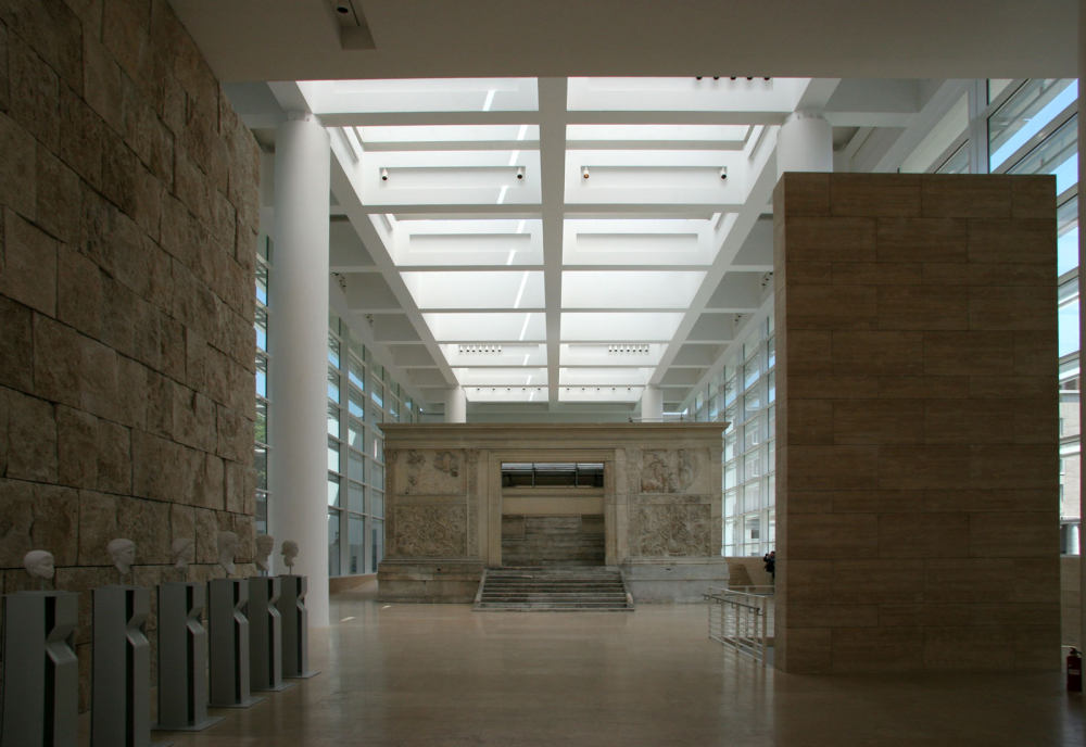 Richard Meier 設計之 ARA PACIS MUSEUM 和平祭壇博物館外觀_Meier-Ara_Pacis_Museum_orig_28(1).jpg