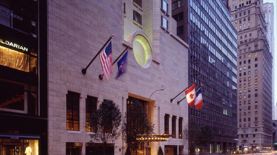 美国纽约四季酒店 Four Seasons Hotel New York_002411-02-exterior-daytime.jpg