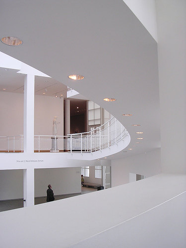 Richard Meier-High Museum of art_103344453_68904c666a[1].jpg