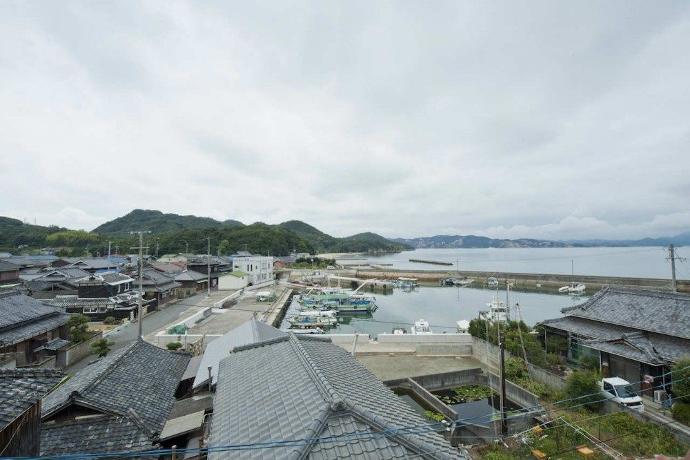 White Dormitory For Il Vento / Koichi Futatsumata_1328838125-23-1000x666[1].jpg