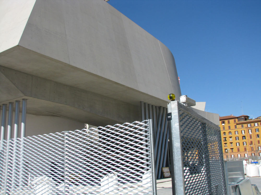 Zaha Hadid 設計之 MAXXI 二十一世紀美術館_Hadid-Maxxi_construction_2009_orig_021.jpg