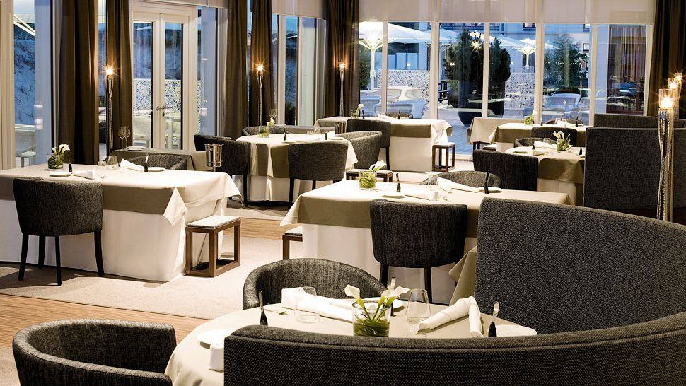 德国叙尔特Grand SPA Resort A-ROSA Sylt_008323-12-Gourmet-restaurant_La_Mer.jpg