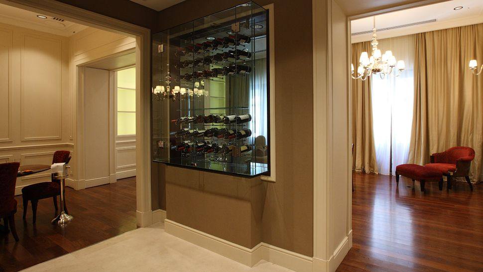 阿根廷布宜诺斯艾利斯Algodon Mansion_006616-12-AlgodonMansion_Royale-Suite-wine-bar.jpg