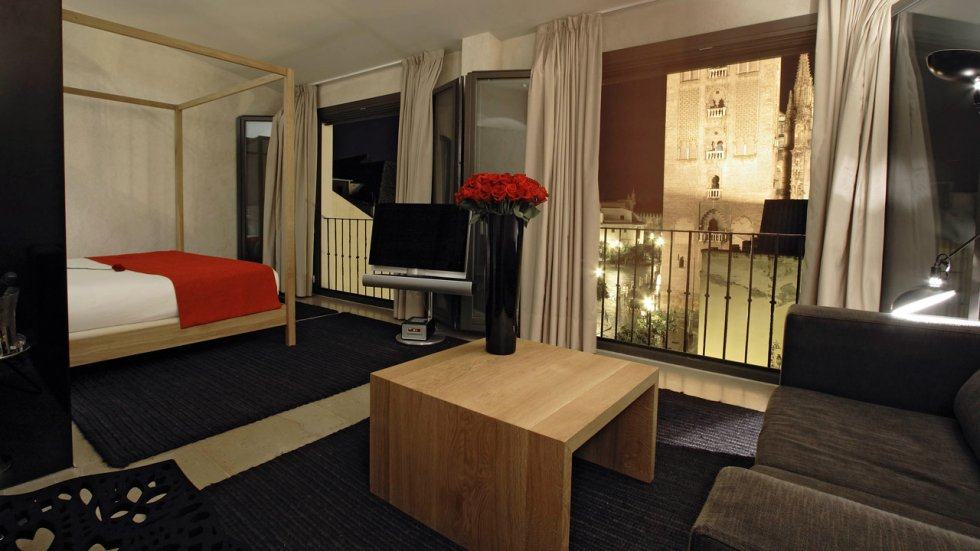 西班牙塞维利亚 Eme Fusion Hotel_habitacion-grand-deluxe-06.jpg