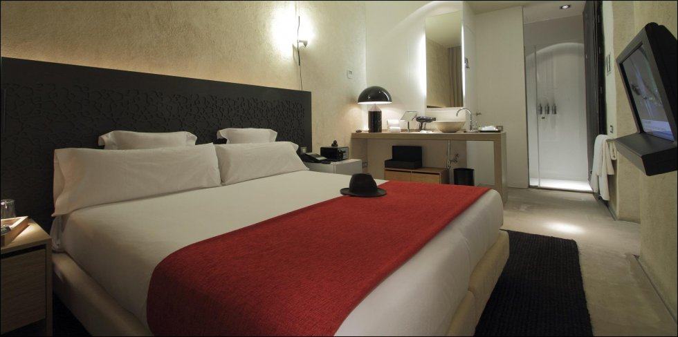 西班牙塞维利亚 Eme Fusion Hotel_small2.jpg