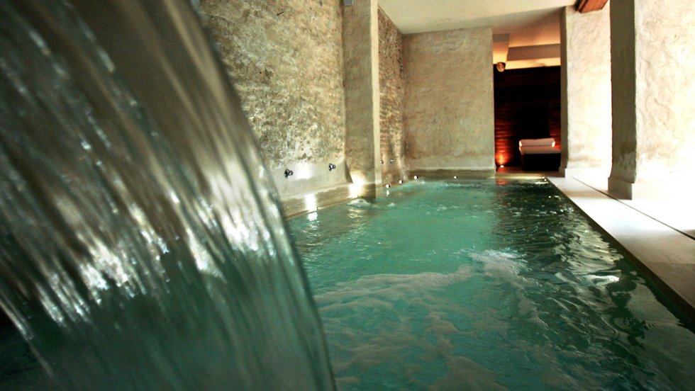 西班牙塞维利亚 Eme Fusion Hotel_spa-zona-aguas.jpg