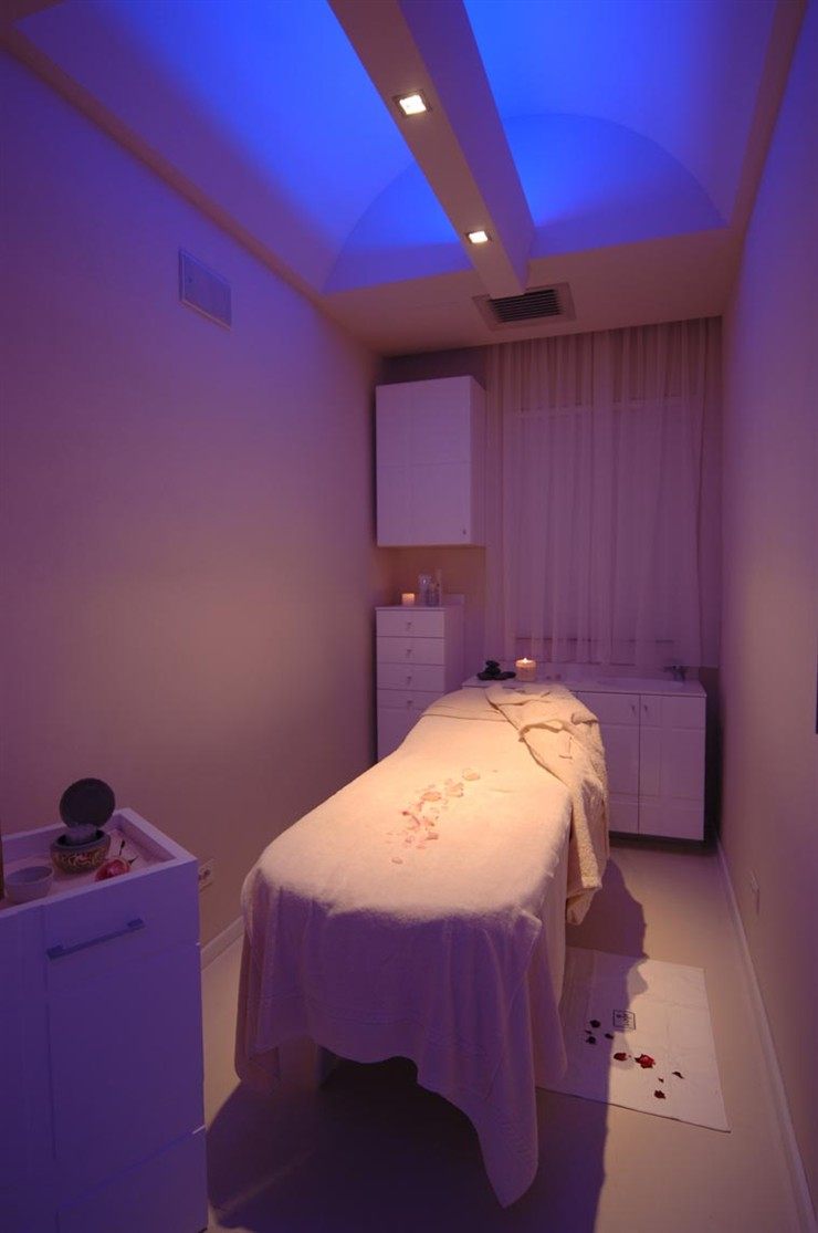 意大利OASI IMPERIALE 日间水疗中心_cabina trattamenti wellness.jpg